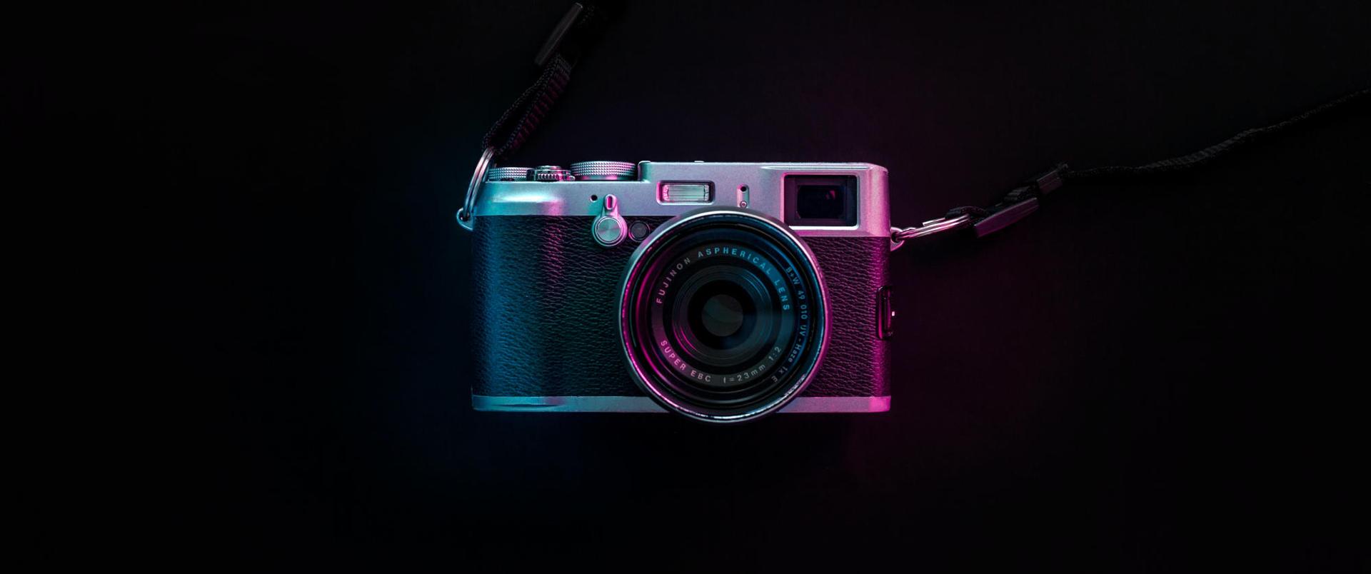 Photo of a vintage camera Photo of a vintage camera